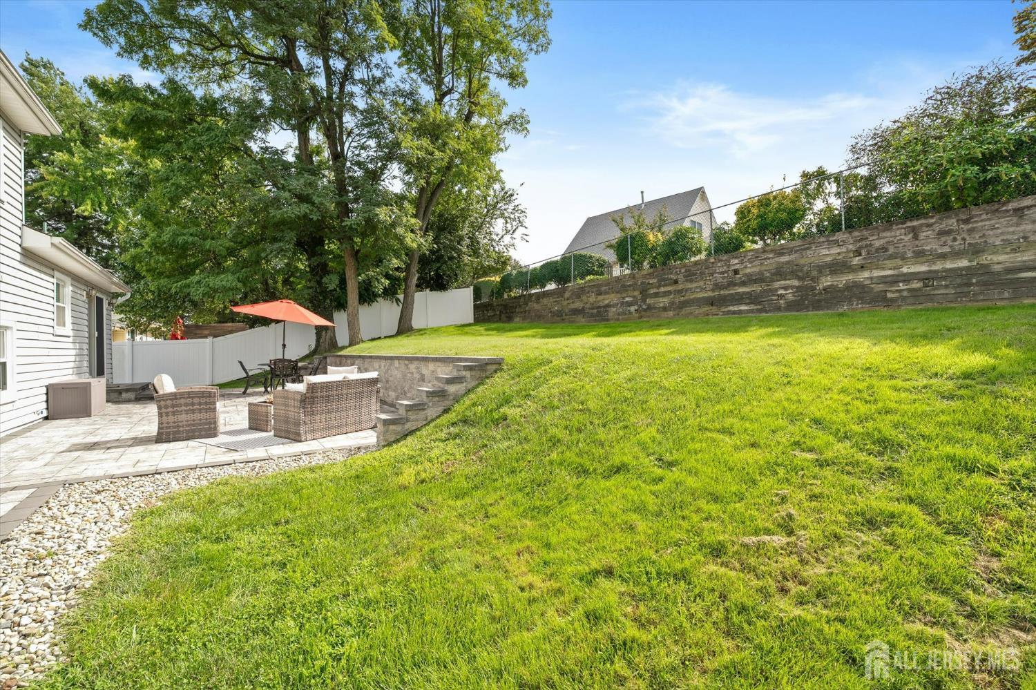 5 Ridgeview Road Jamesburg NJ 08831
