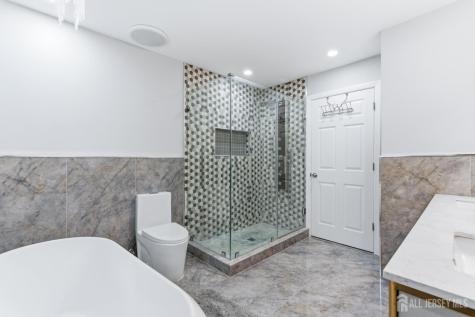 6 Whitewood Road Edison NJ 08820