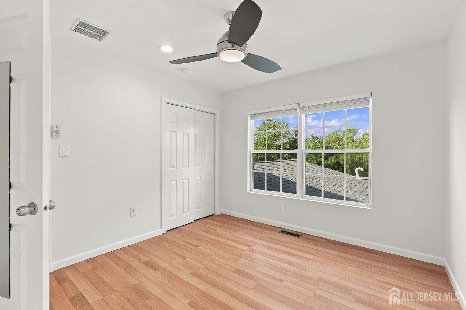 563 Buckingham Drive Piscataway NJ 08854