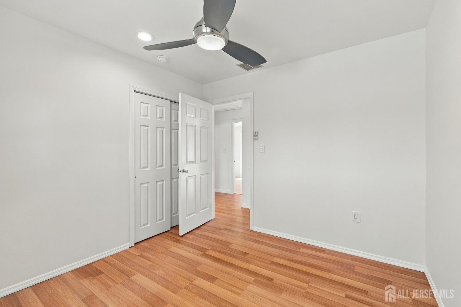 563 Buckingham Drive Piscataway NJ 08854
