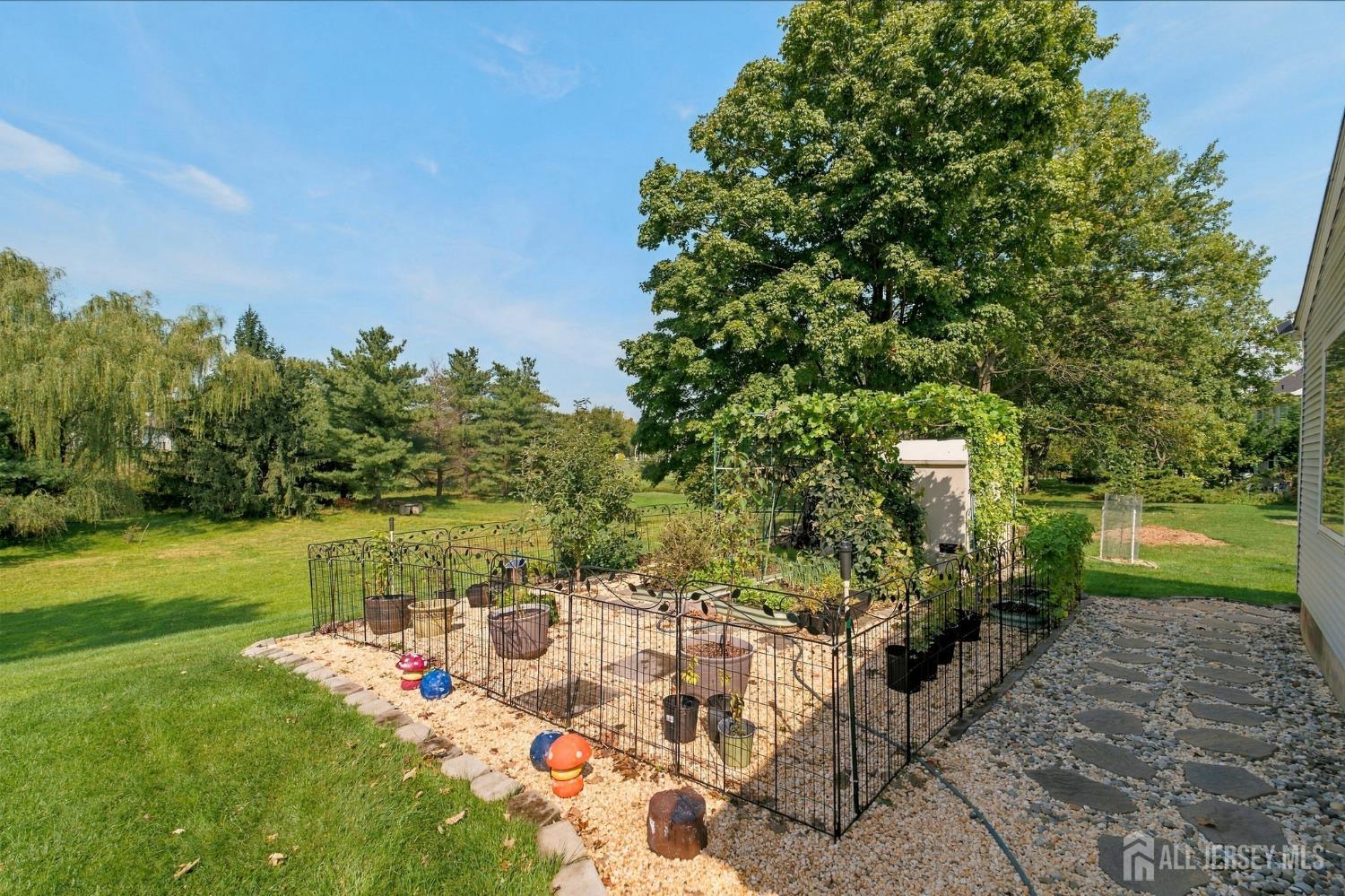 563 Buckingham Drive Piscataway NJ 08854