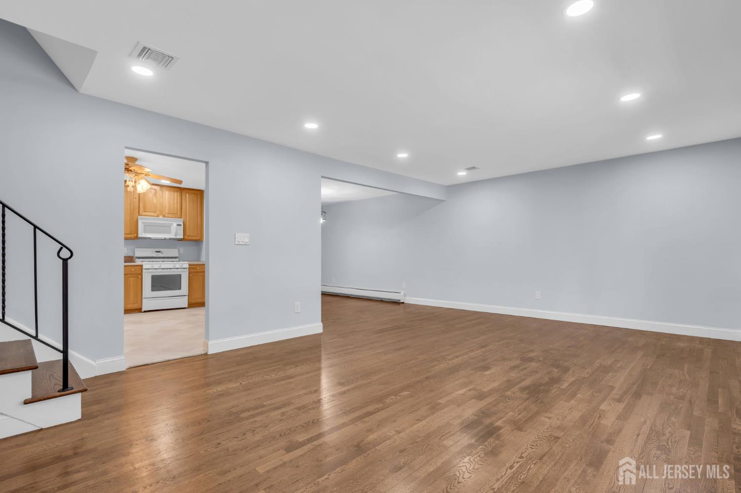 19 Baumer Road Sayreville NJ 08872