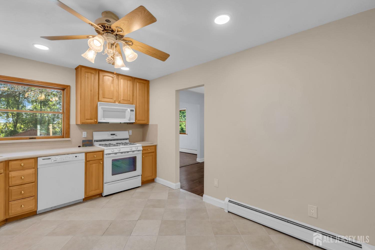 19 Baumer Road Sayreville NJ 08872