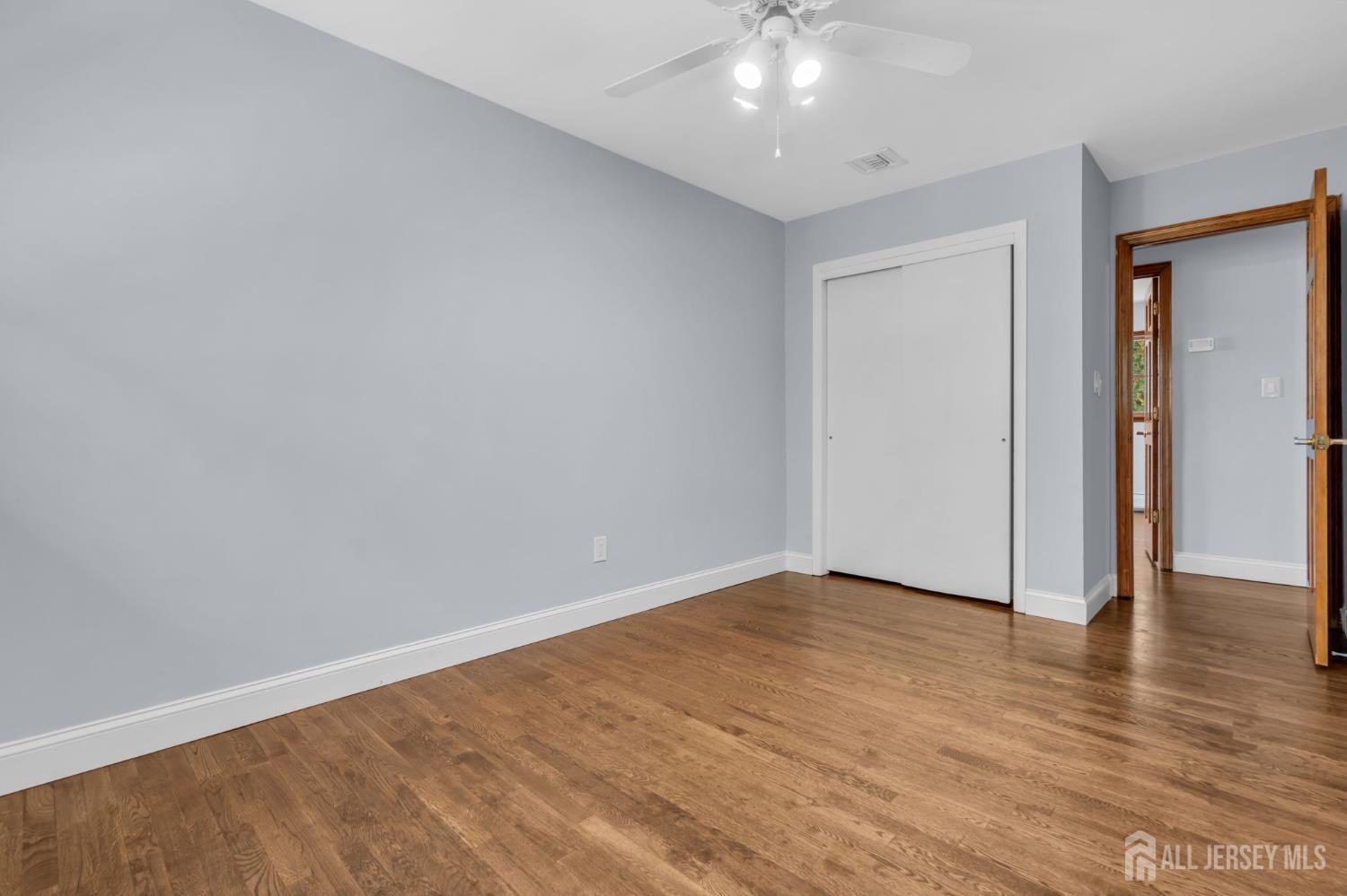 19 Baumer Road Sayreville NJ 08872