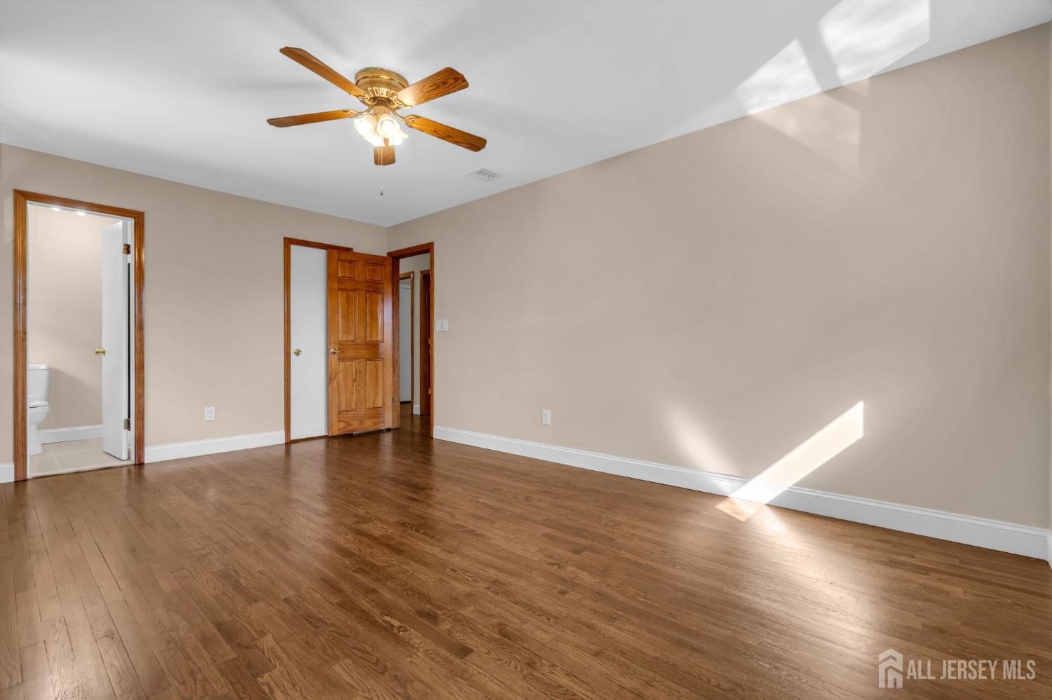 19 Baumer Road Sayreville NJ 08872