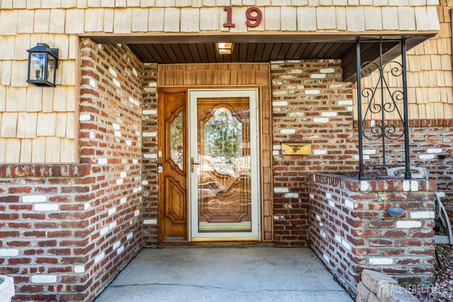 19 Baumer Road Sayreville NJ 08872