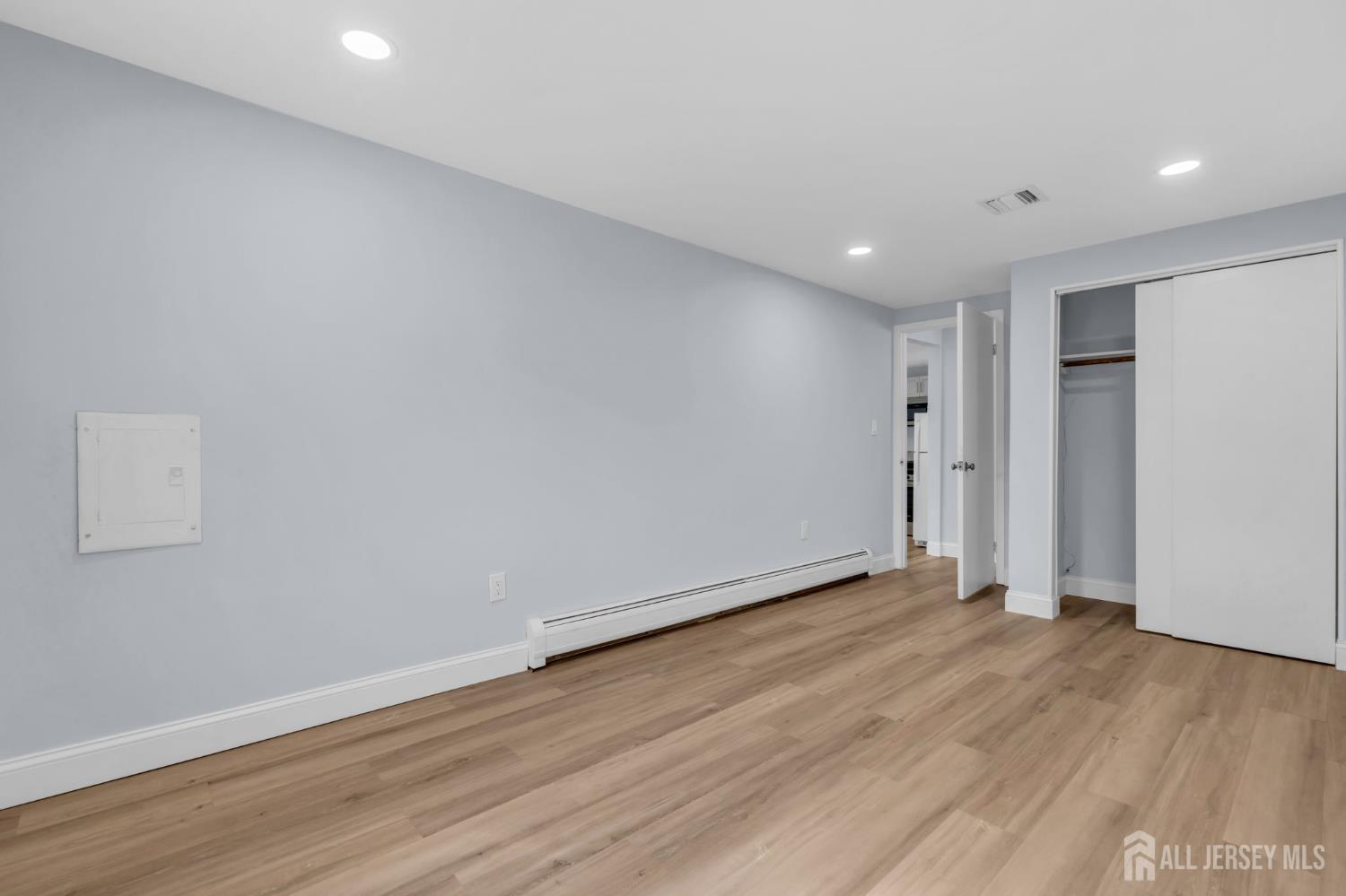 19 Baumer Road Sayreville NJ 08872