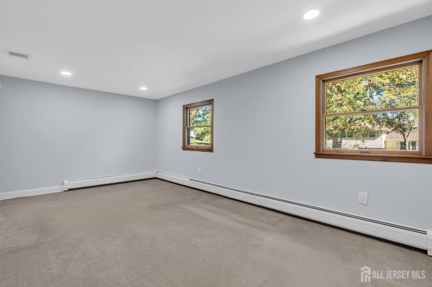 19 Baumer Road Sayreville NJ 08872