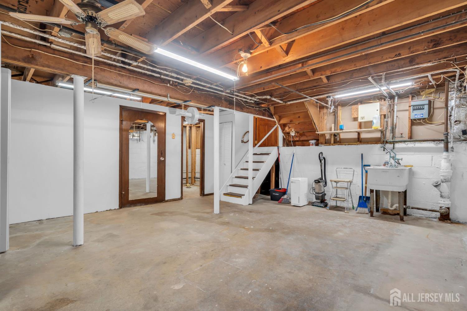 19 Baumer Road Sayreville NJ 08872