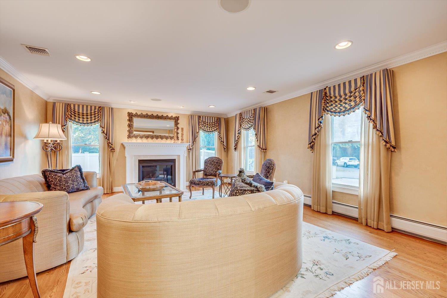 21 Stafford Road Colonia NJ 07067