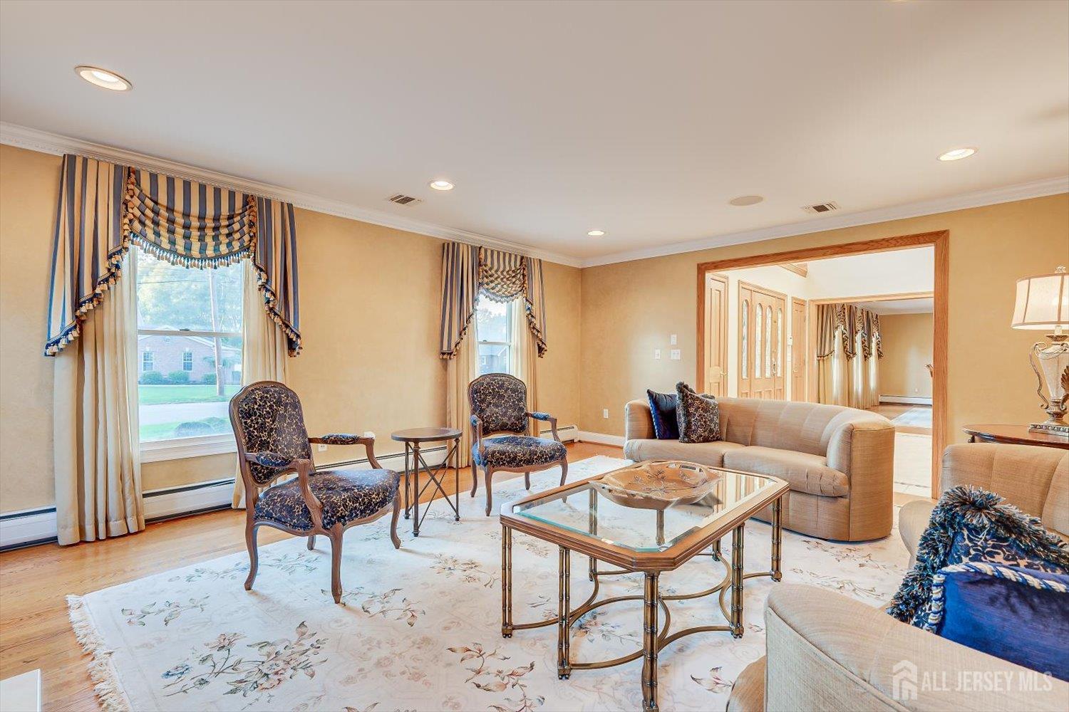 21 Stafford Road Colonia NJ 07067