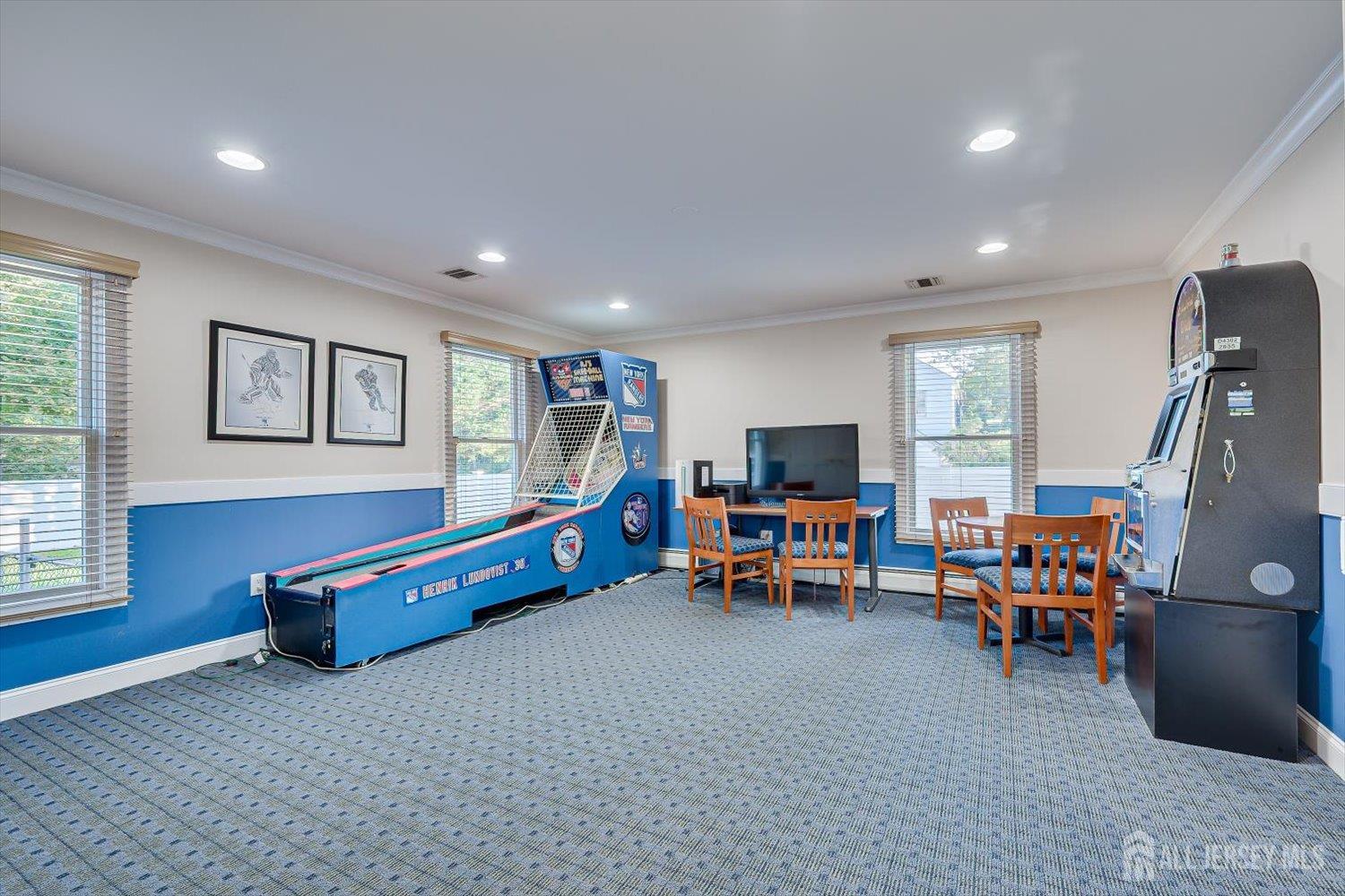 21 Stafford Road Colonia NJ 07067