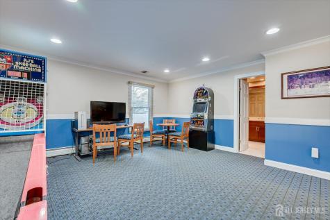 21 Stafford Road Colonia NJ 07067