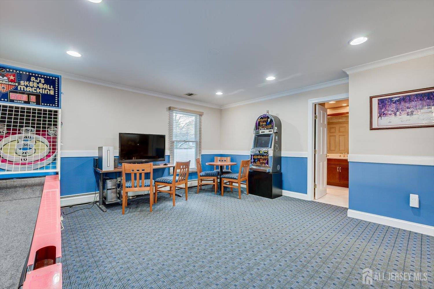21 Stafford Road Colonia NJ 07067