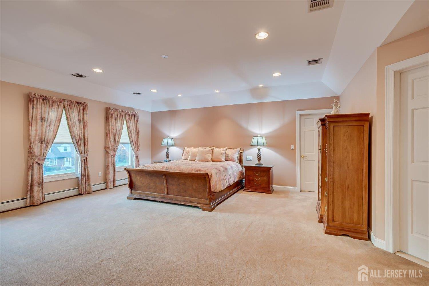 21 Stafford Road Colonia NJ 07067