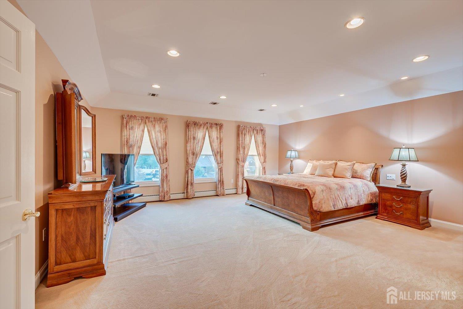 21 Stafford Road Colonia NJ 07067