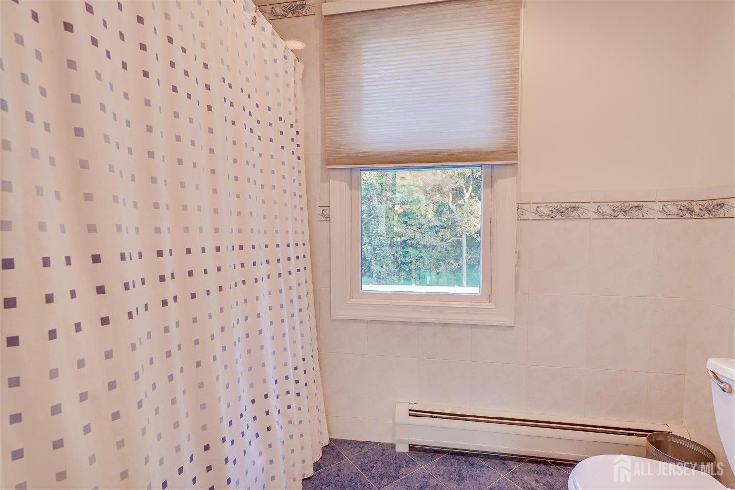 21 Stafford Road Colonia NJ 07067