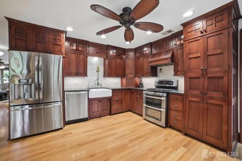 3811 Park Avenue Edison NJ 08820