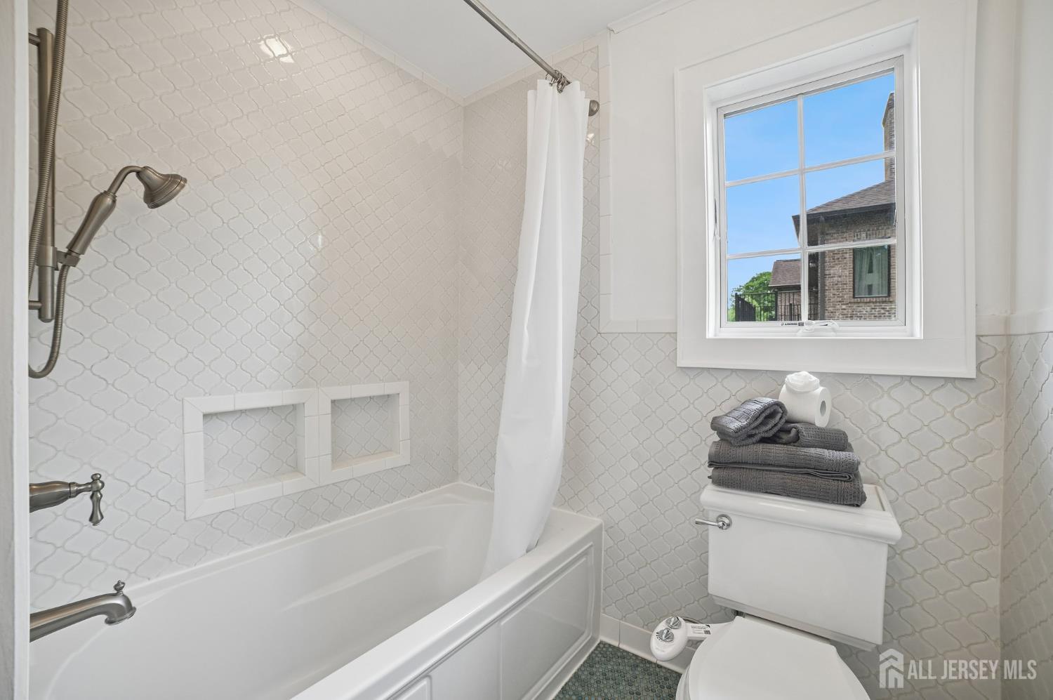 3811 Park Avenue Edison NJ 08820