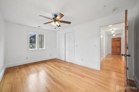 3811 Park Avenue Edison NJ 08820