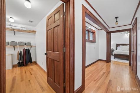 3811 Park Avenue Edison NJ 08820