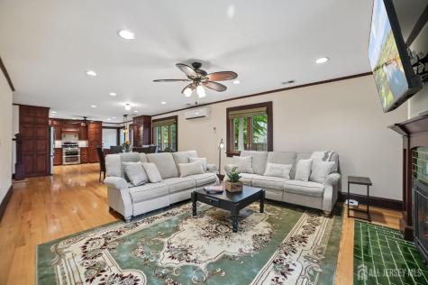 3811 Park Avenue Edison NJ 08820