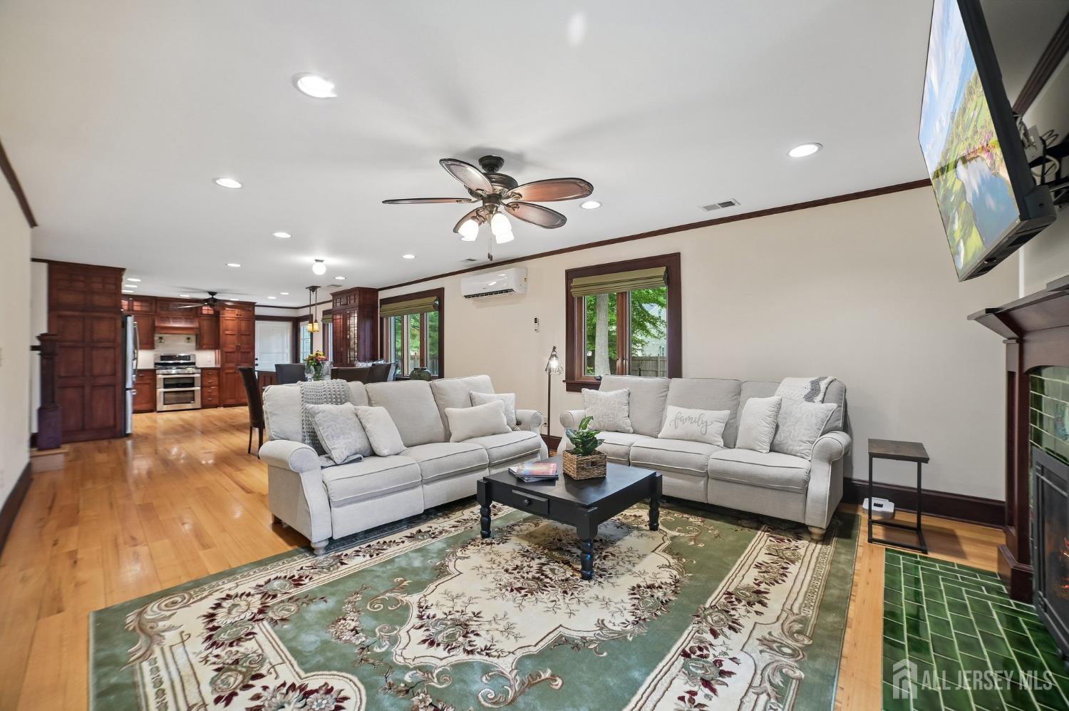 3811 Park Avenue Edison NJ 08820