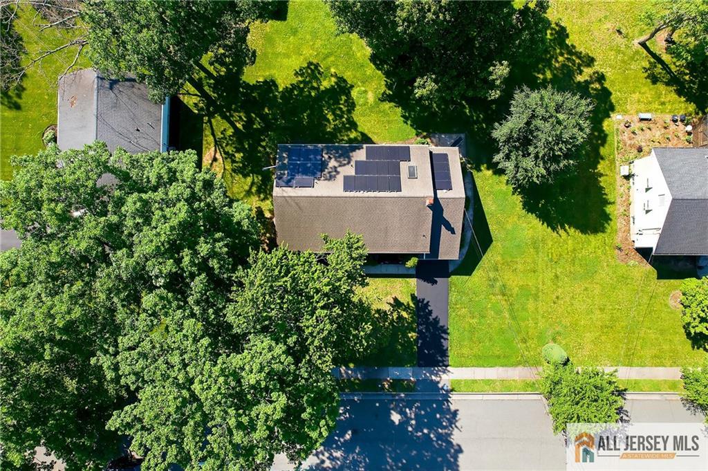 708 Sunbrite Lane Piscataway NJ 08854