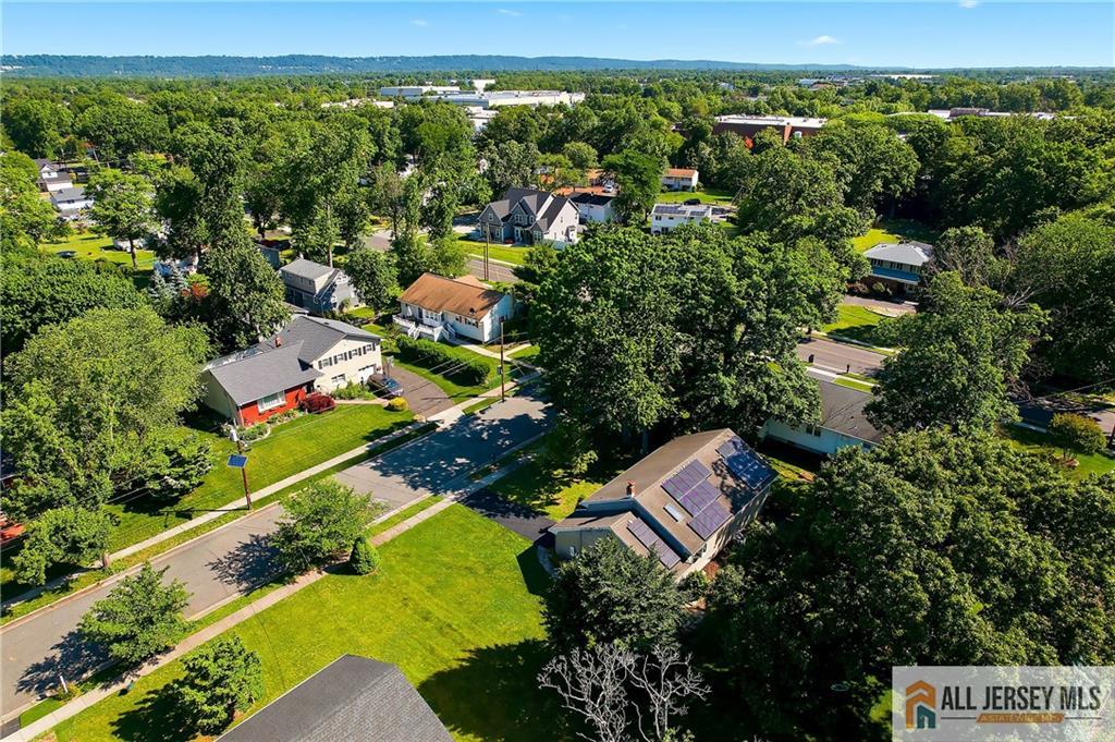 708 Sunbrite Lane Piscataway NJ 08854