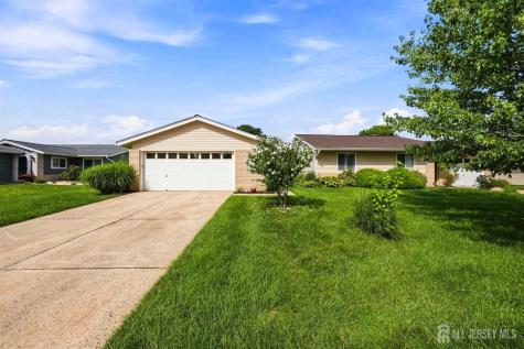433 Andover Drive Jamesburg NJ 08831