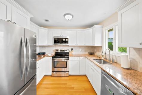 433 Andover Drive Jamesburg NJ 08831