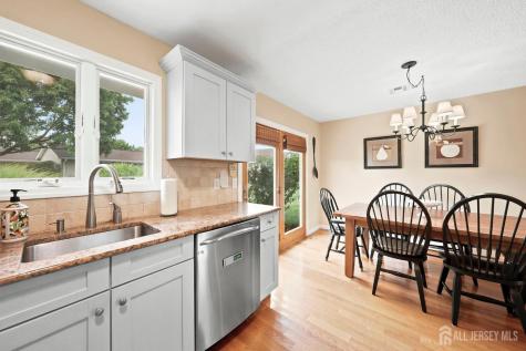 433 Andover Drive Jamesburg NJ 08831
