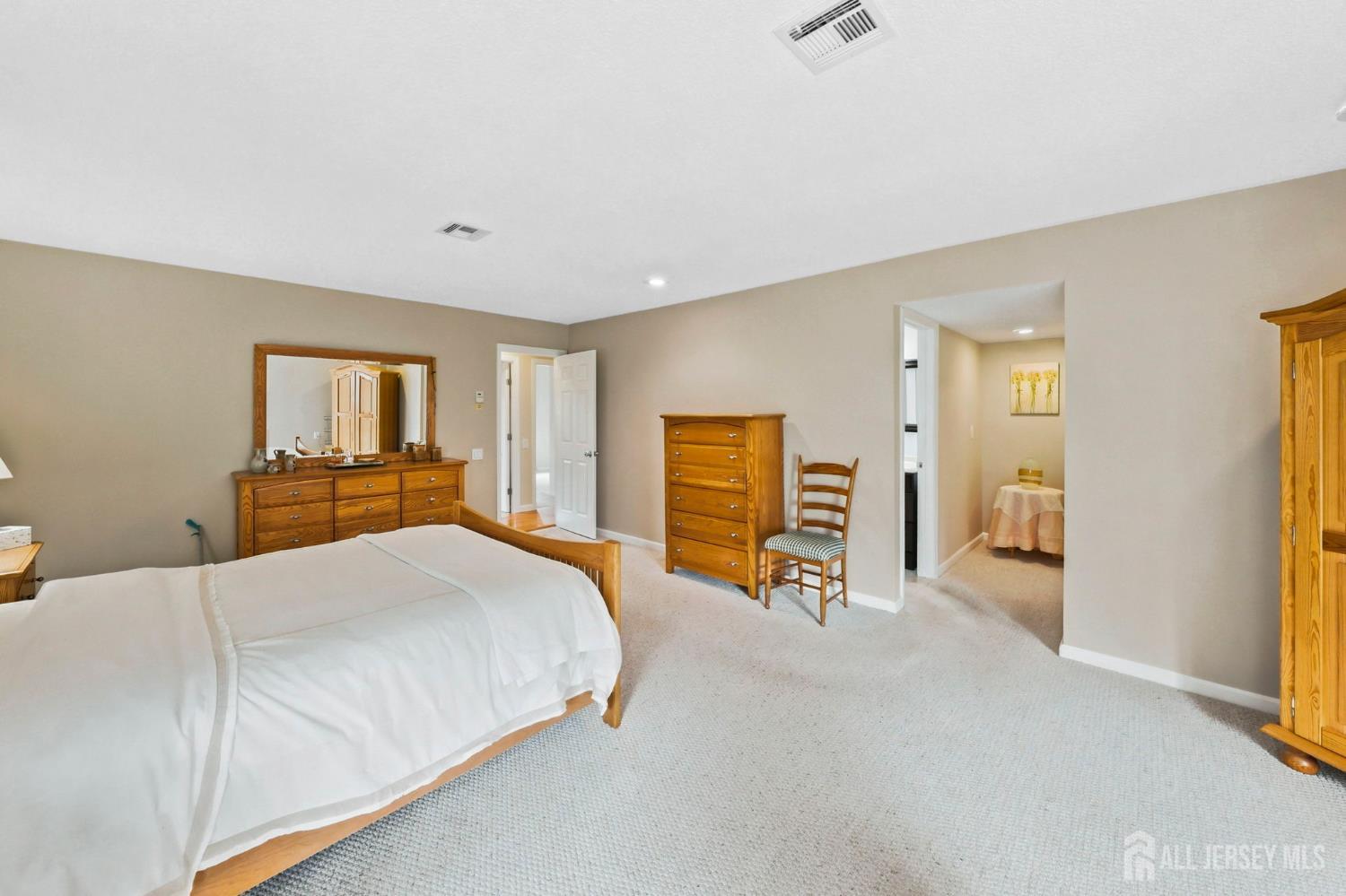 433 Andover Drive Jamesburg NJ 08831