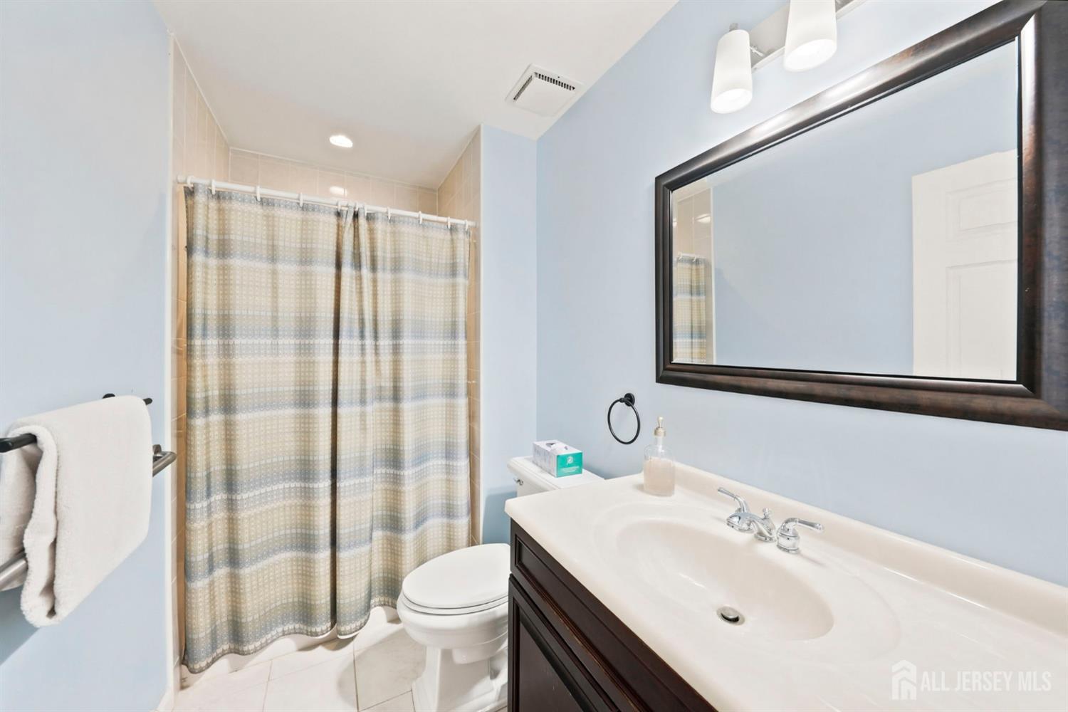 433 Andover Drive Jamesburg NJ 08831