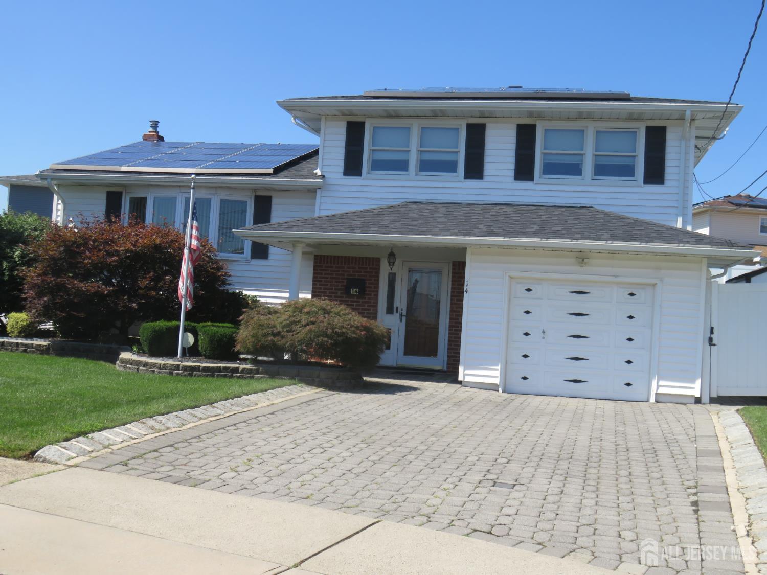 14 Sterling Court Perth Amboy NJ 08861
