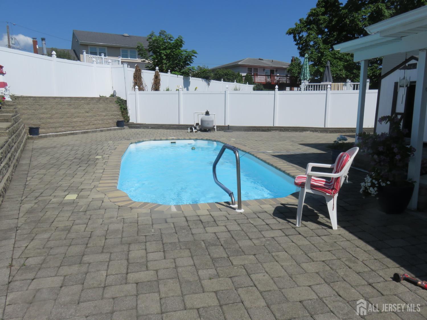 14 Sterling Court Perth Amboy NJ 08861