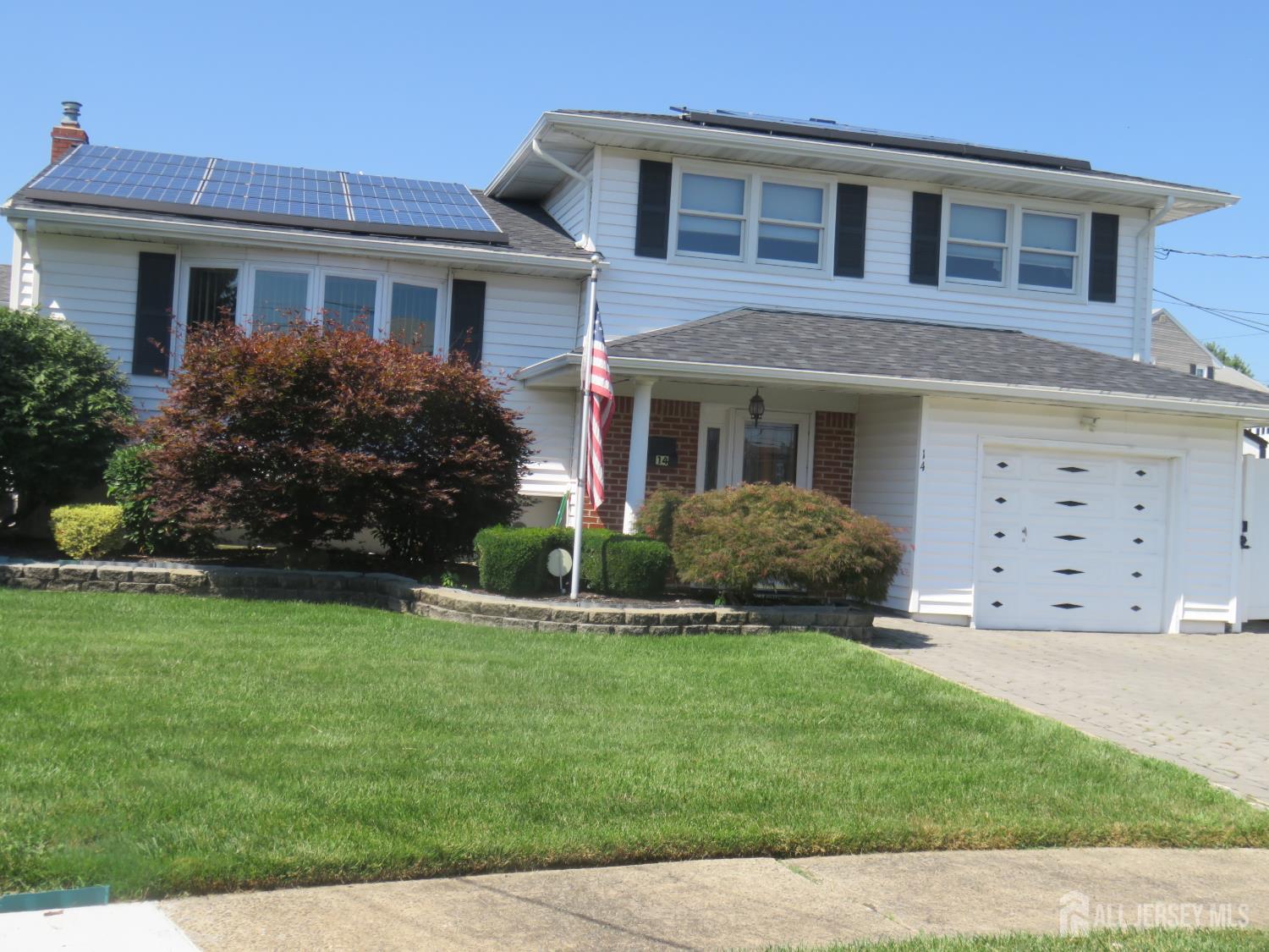 14 Sterling Court Perth Amboy NJ 08861