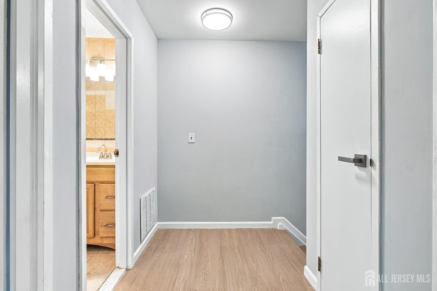 6508 Hana Road Edison NJ 08817