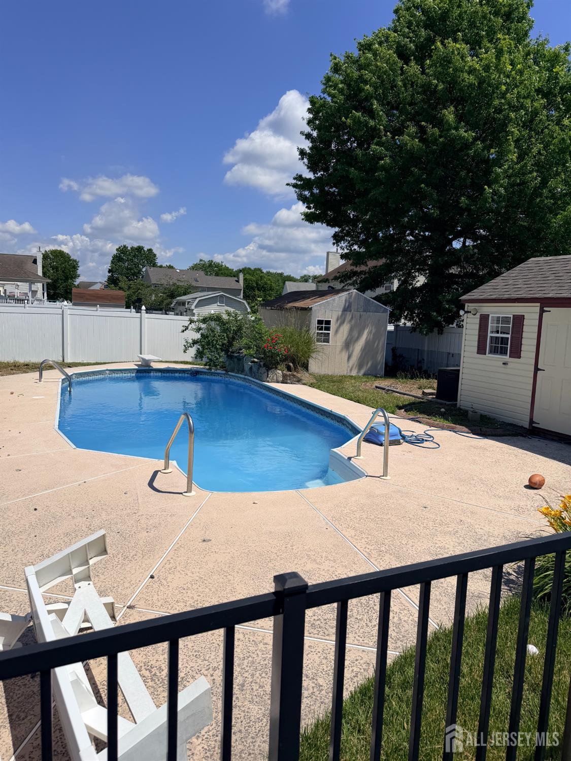 1316 Sassafras Lane Monroe NJ 08094