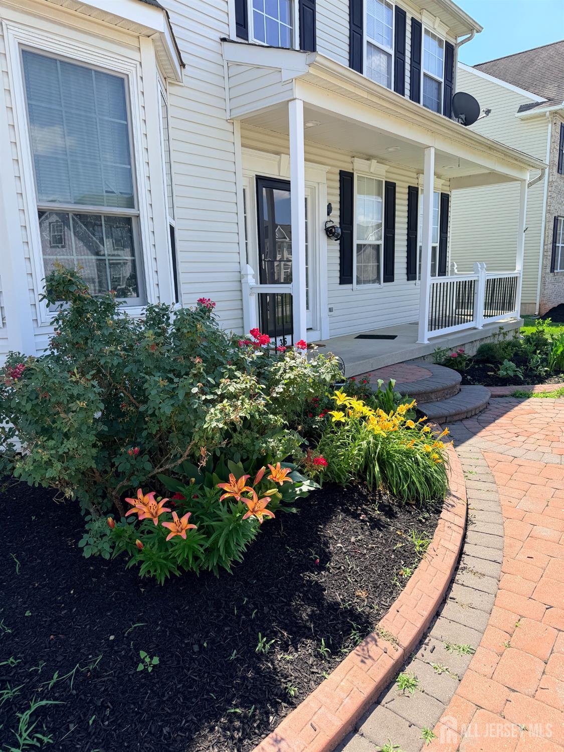 1316 Sassafras Lane Monroe NJ 08094