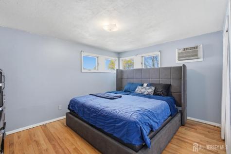 86 Westminster Road Colonia NJ 07067