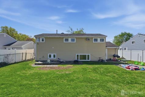 86 Westminster Road Colonia NJ 07067