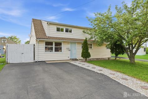 35 Coolidge Avenue Carteret NJ 07008