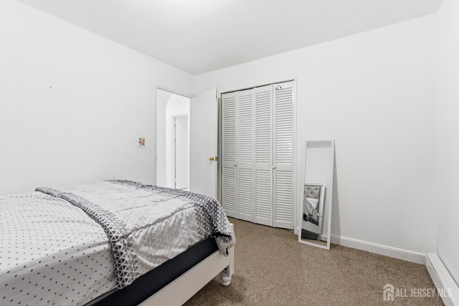 35 Coolidge Avenue Carteret NJ 07008