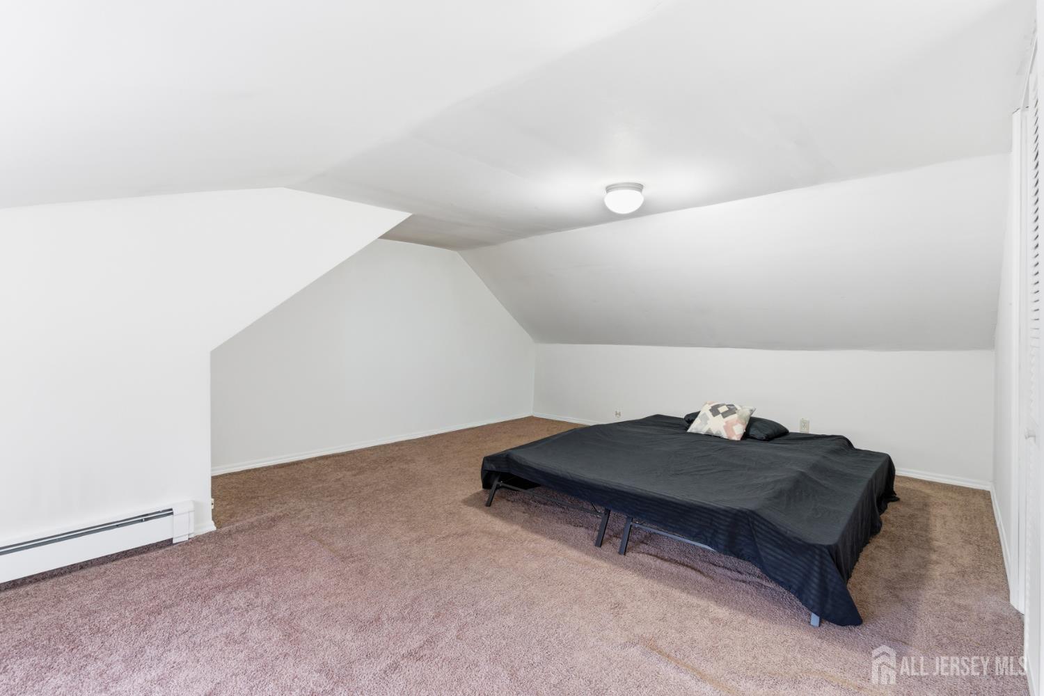 35 Coolidge Avenue Carteret NJ 07008