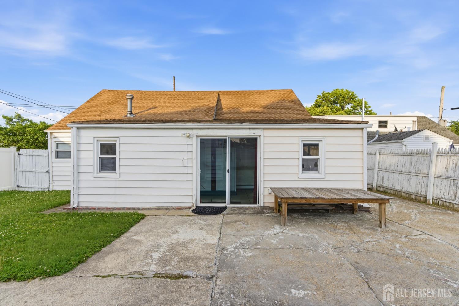 35 Coolidge Avenue Carteret NJ 07008