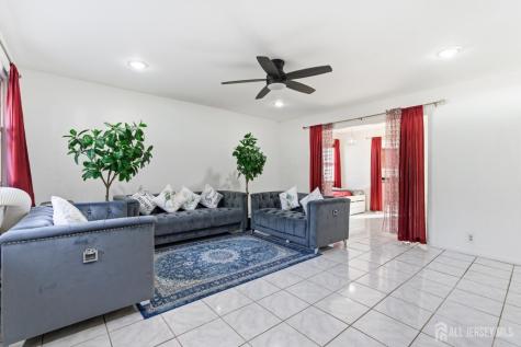 35 Coolidge Avenue Carteret NJ 07008