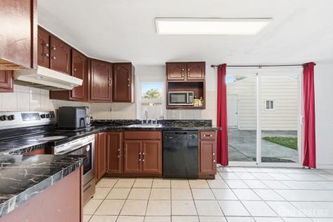 35 Coolidge Avenue Carteret NJ 07008