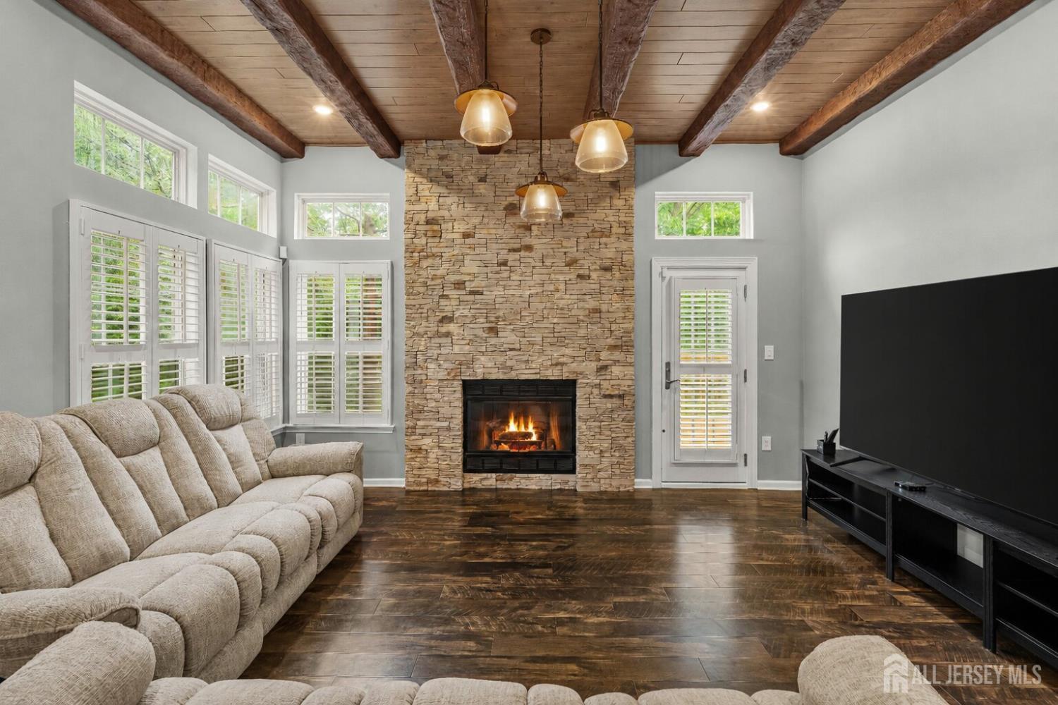 1 Eagle Court Monroe NJ 08831