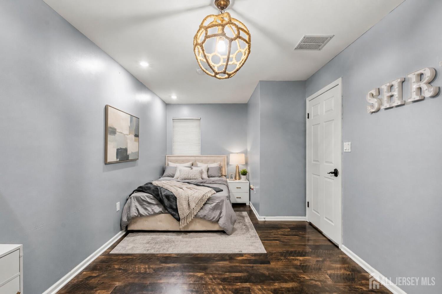 1 Eagle Court Monroe NJ 08831